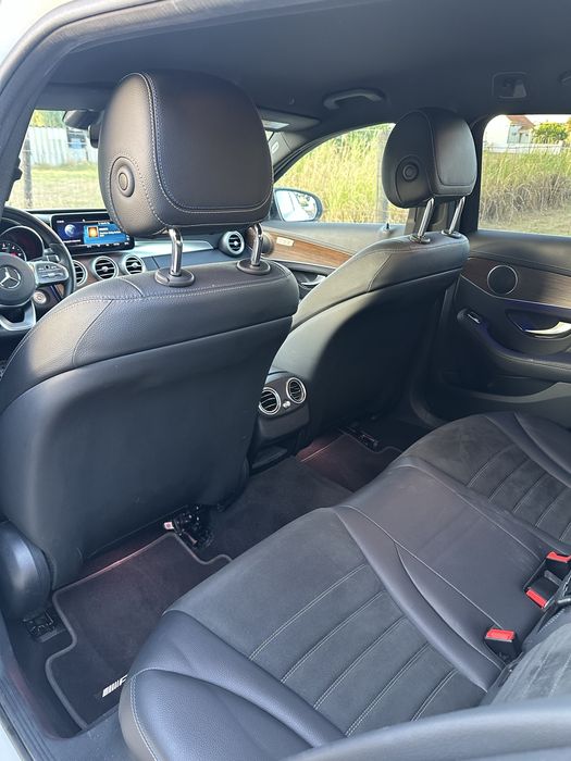 Mercedes-Benz C 300 — fotografia 10
