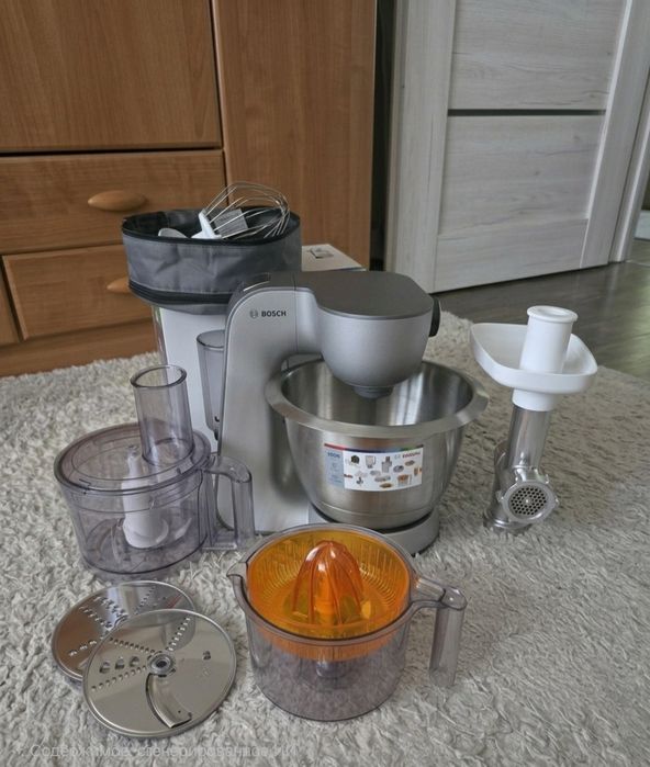 Robot kuchenny Bosch MUM5 Serie 4 (1000W) – Stan jak nowy + Oryginalne pudełko!