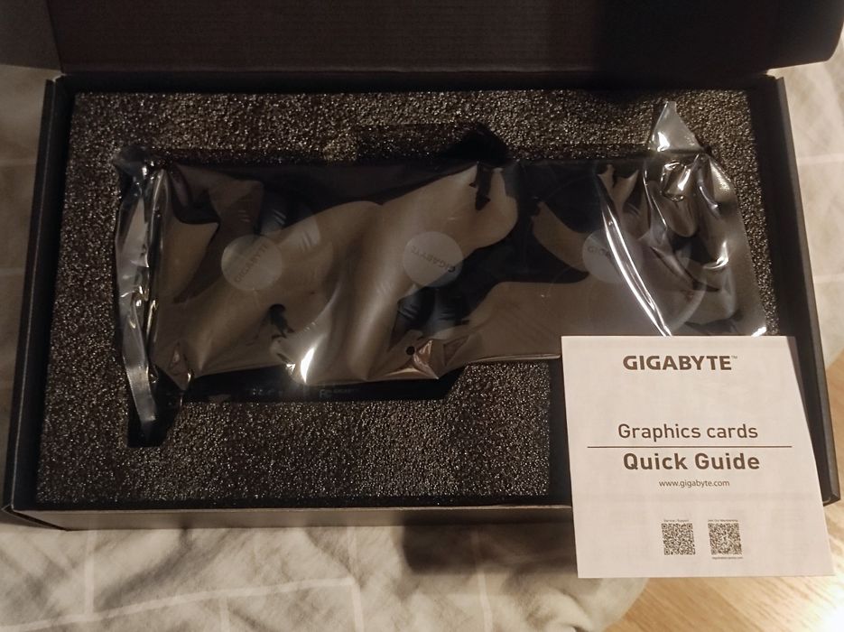 Karta Graficzna AMD Radeon Rx 7700 XT