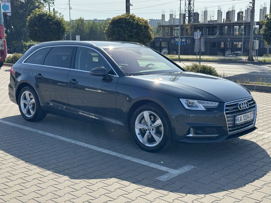 Audi A4 2019 VIN WAUZZZF47KA079169 фото оголошення 3 з 24