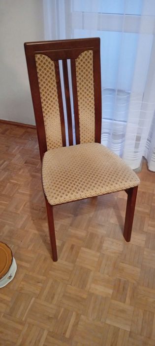 6 krzeseł drewnianych tapicerowanych