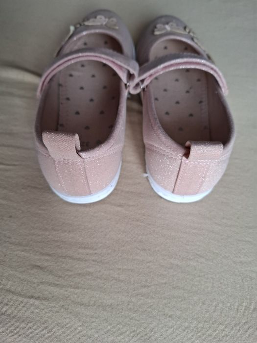 Buty dla dziewczynki rozmiar. 32