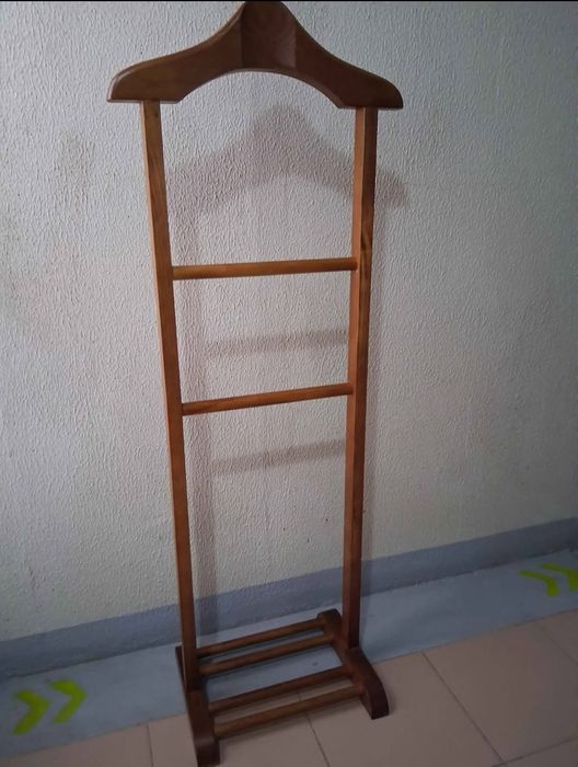 Cabide de Pé Alto - VINTAGE
