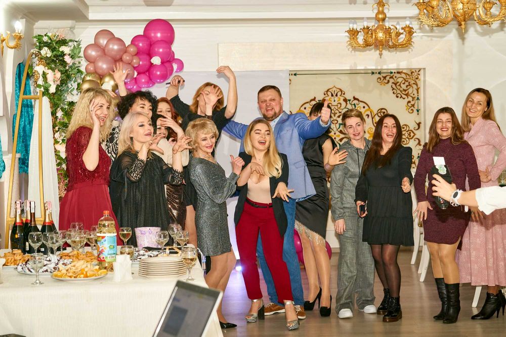 Ведуча на ваш event