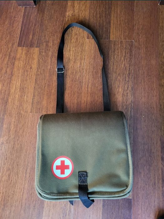 Torba sanitarna apteczka firmy Mada brezentowa