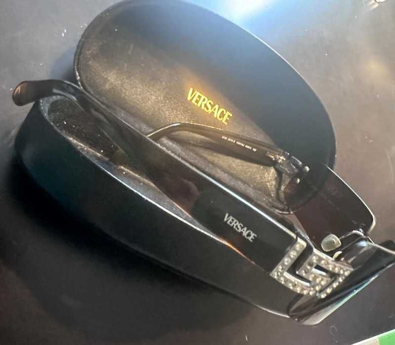 Brązowe okulary przeciwsłoneczne Versace