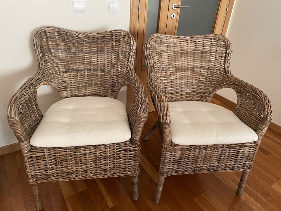 2 Cadeirões Ikea em vime