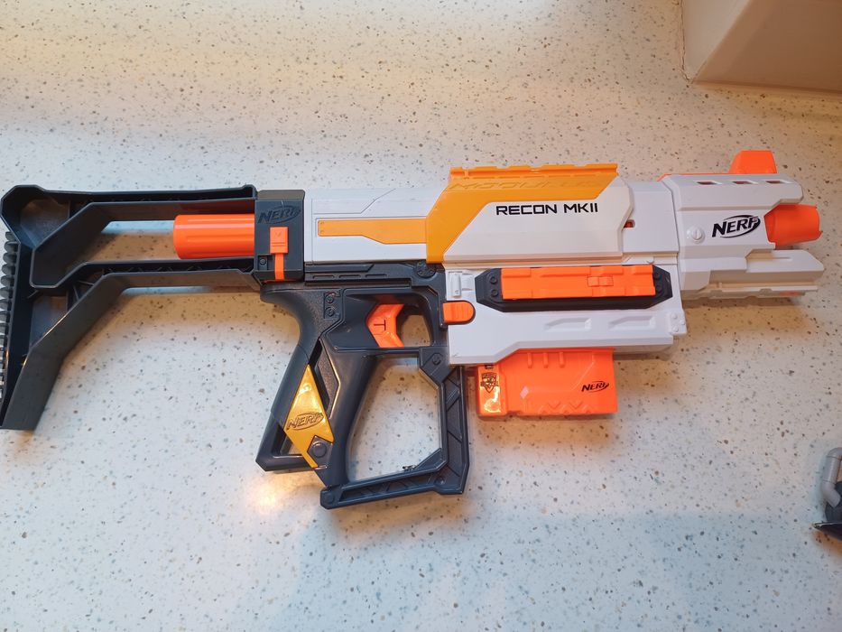 Nerf pistolety i strzalki