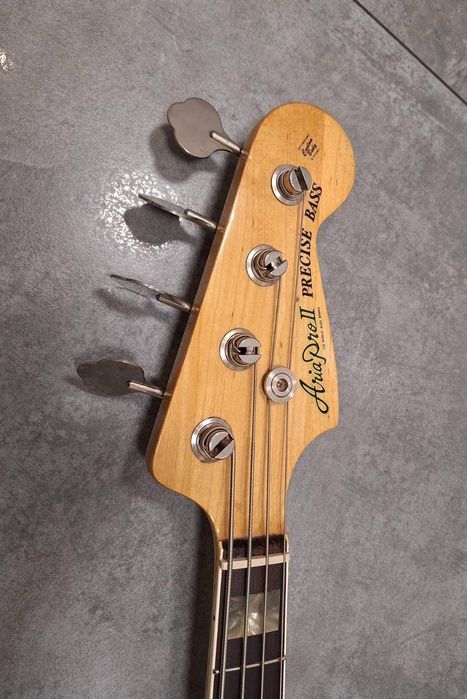Gitara basowa Aria Pro II Jazz Bass