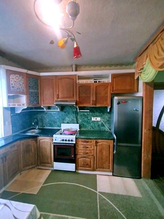 Продаж 2 поверхового будинку м.Малин. Розглядаємо держ.програми!