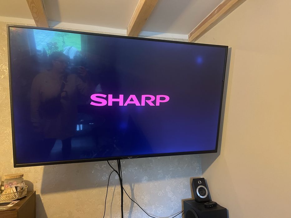 Tv 55 cali Sharp LC -55CFE6241E smart tv