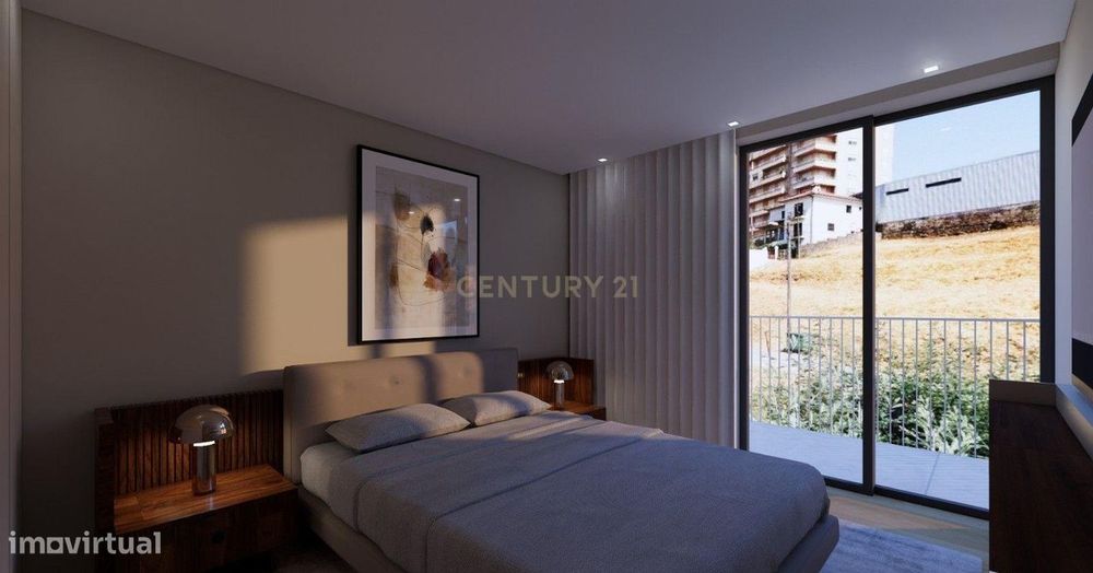 Apartamento T2 Rua Tapadinha em Marco de Canaveses (Piso 2- Fração L)
