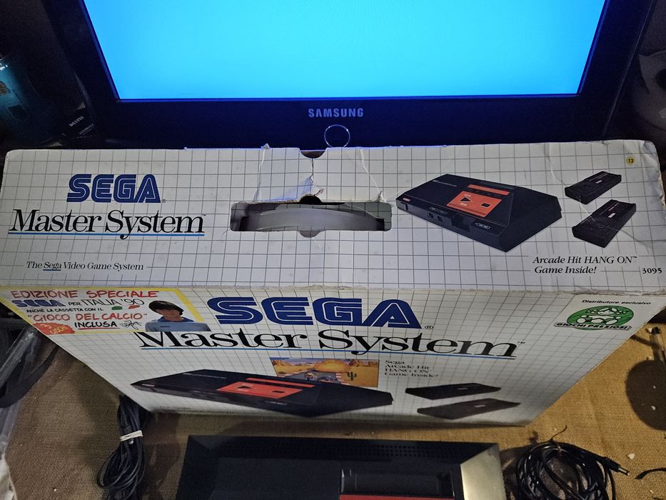 Consola master system I  com caixa