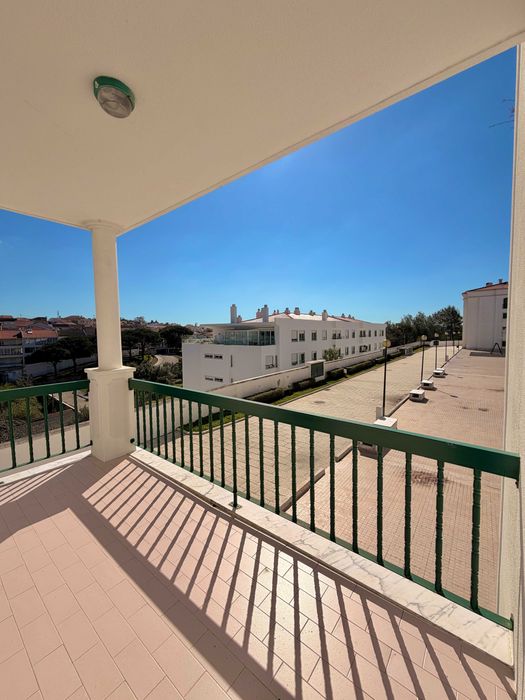 T4 de 160 m² no Jardim da Lomba |Condomínio Privado|Garagem 4 Carros