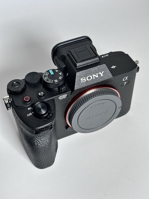Sony A7 IV – Câmara Mirrorless Full Frame 4K