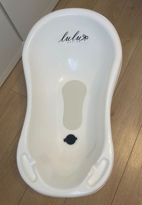 Lulu design wanienka dla dziecka biała ze stojakiem