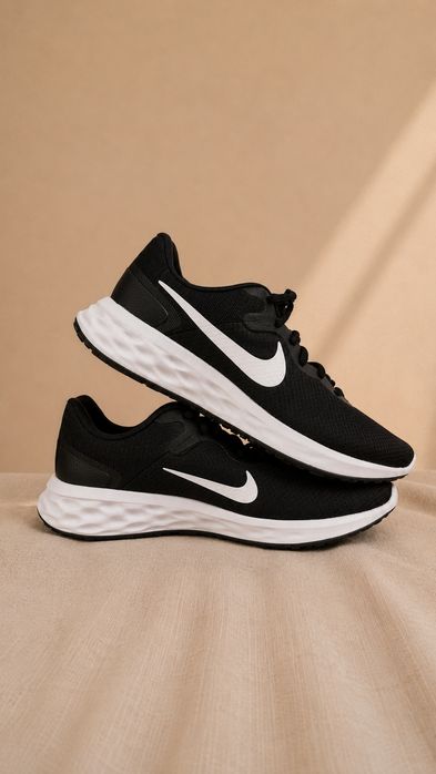 Nike Running czarne 46 nowe do biegania