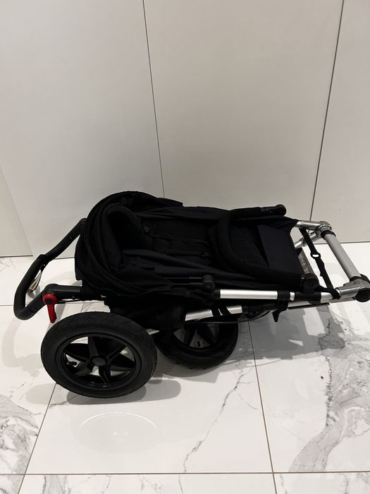 Прогулянковий візок Mountain Buggy Urban Jungle