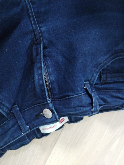 Spodnie Levi's dziewczynki r. 152