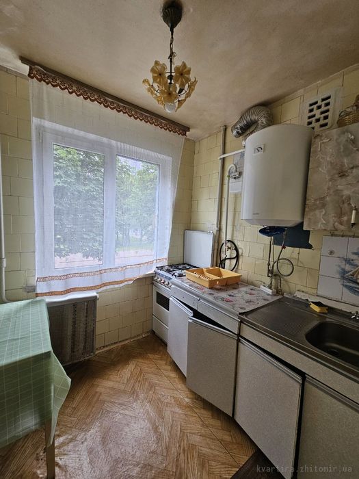 N:14161 - Продаж квартири, 2-кімн., Польова, вул. Вітрука, 45 м²