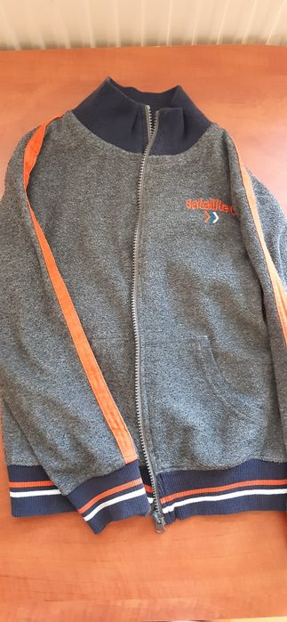 Bluza ze stójka na zamek 128