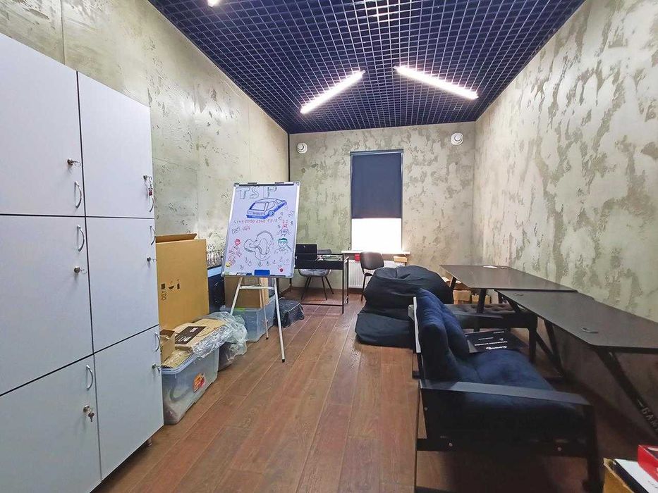 Оренда приміщення в центрі Чернігова, або готового бізнесу.