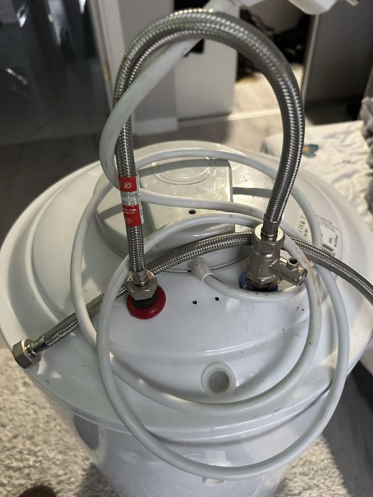 Бойлер Бойлер Leov 80