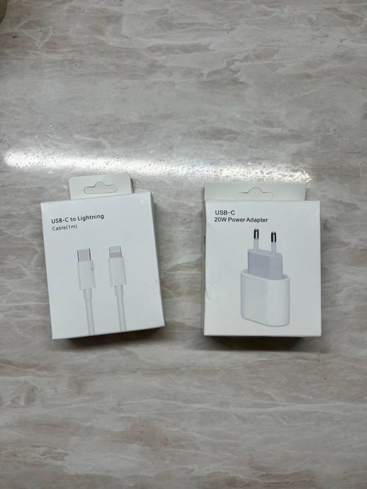 Зарядний пристрій для Айфону