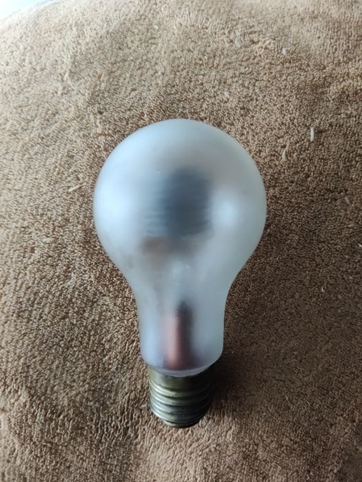 Żarówka bazwatowa zabytek Philips neonówka