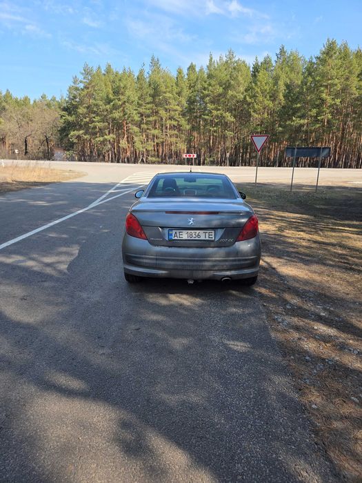 Продам Peugeot 207 CC (кабриолет)
