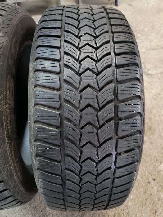 Opony zimowe 225/55r17 Dębica HP2