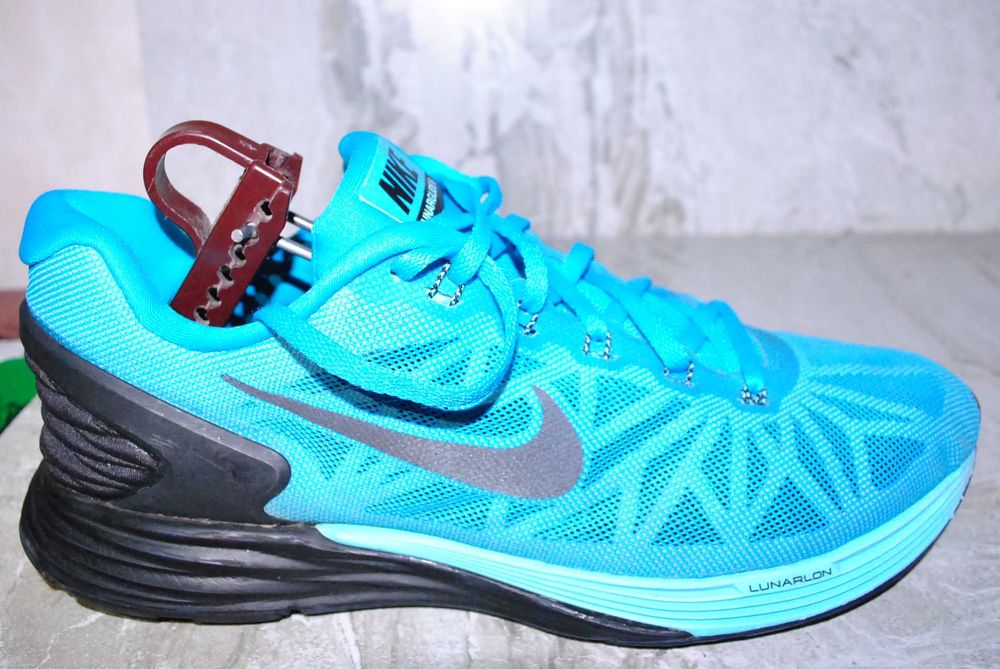 Harga nike lunarlon original hotsell