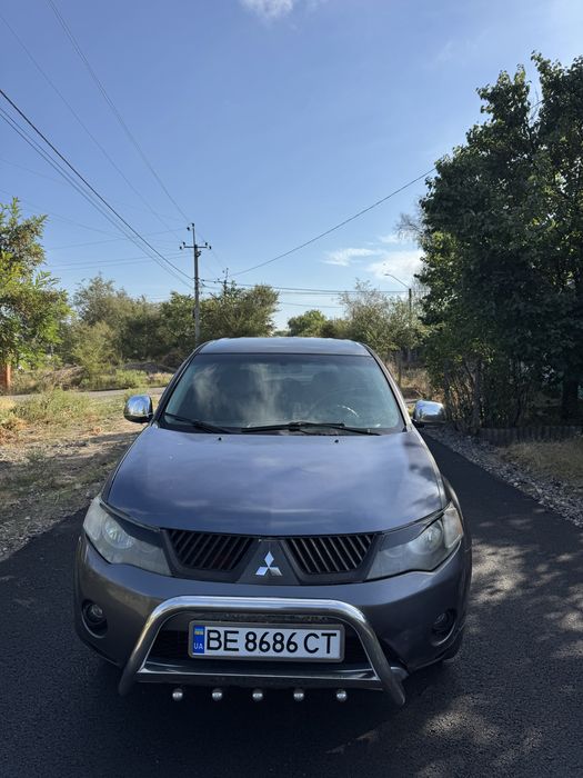 Продам Mitsubishi Outlander