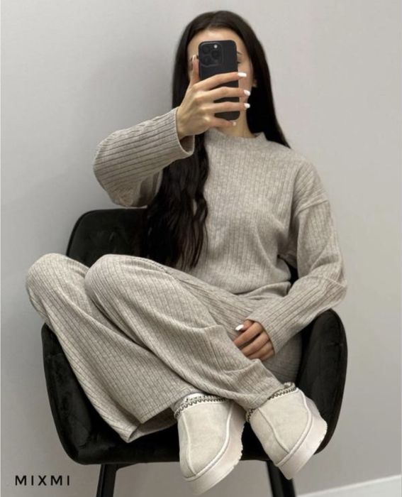 Костюм білий ангора жіночий