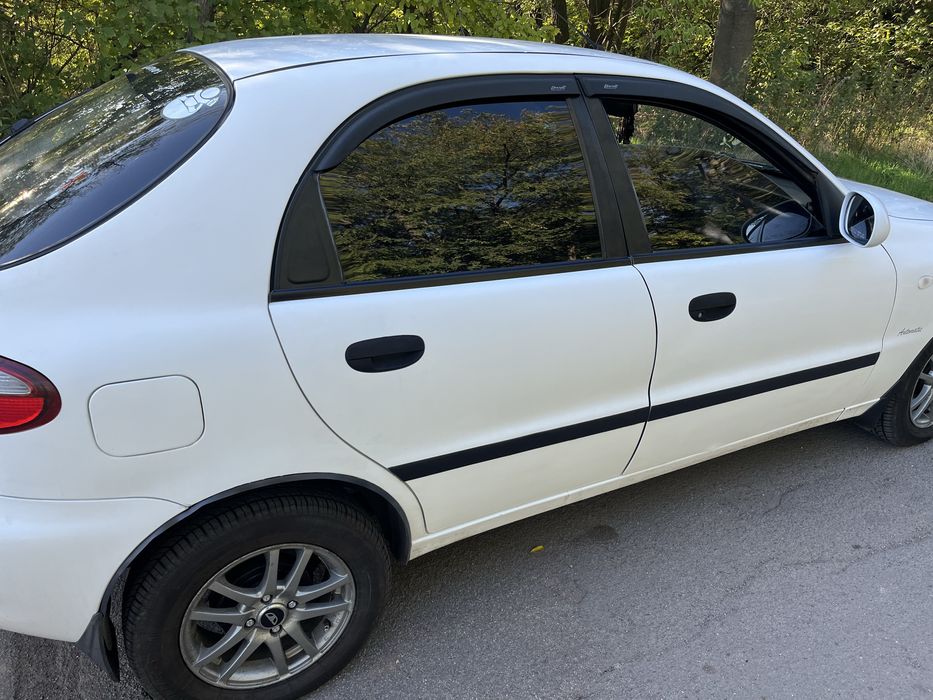 Продам Lanos на автоматі