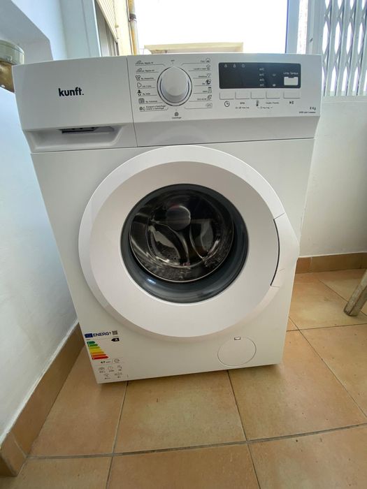 Máquina de Lavar Roupa KUNFT KWM8810 (8 kg - 1400 rpm - Branco)
