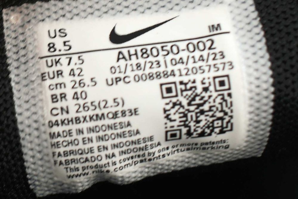 Używane Nike Sneakersy Air Max 270 AH8050  roz. 42