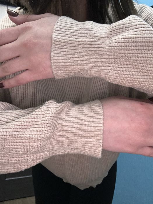 Женский свитер Zara