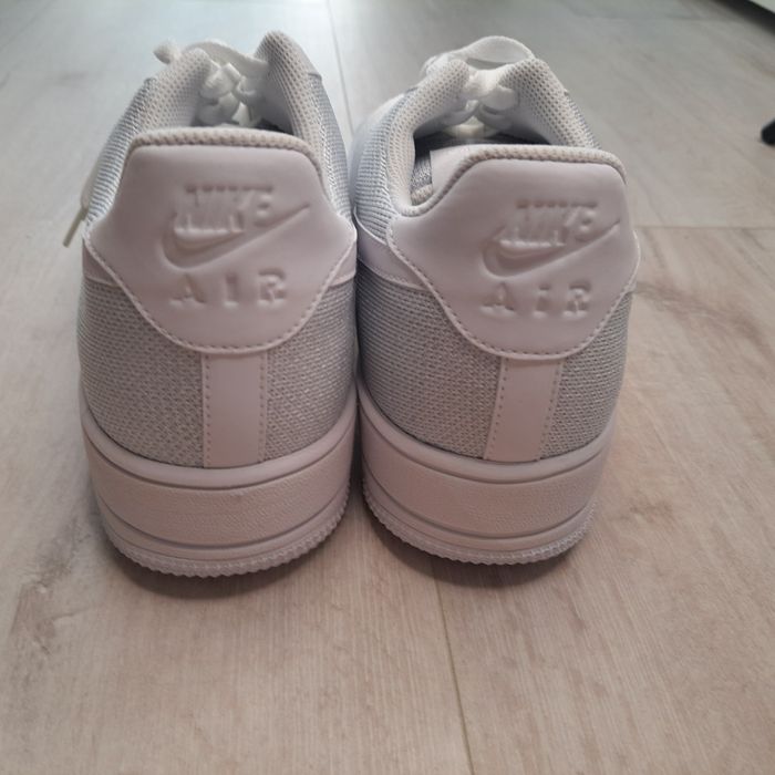Оригінальні чоловічі кросівки NIKE AIR FORCE 1 FLYKNIT LOW 2.0 WHITE A