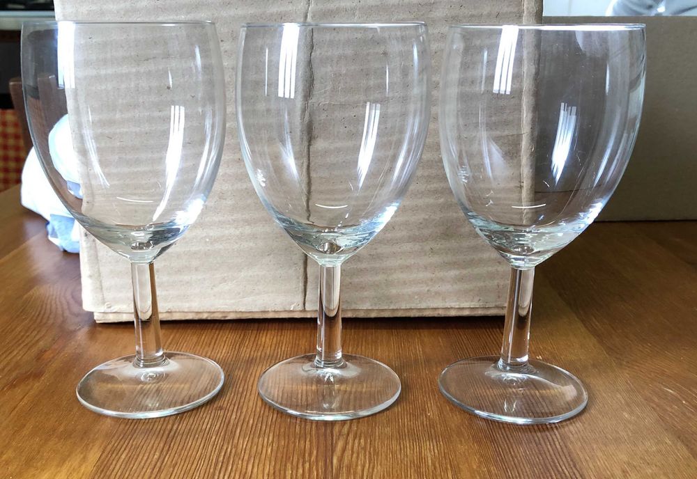 Conjunto de 3 copos de vinho