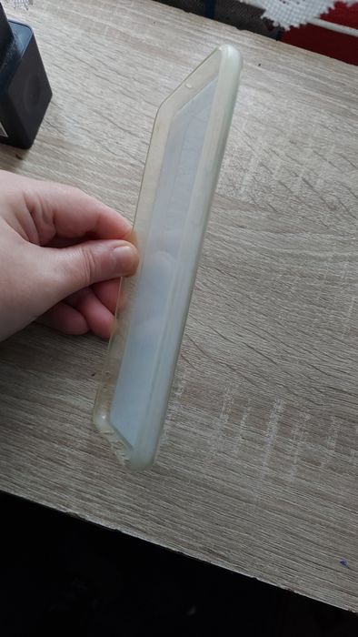 Brokatowe etui do Samsung Galaxy A 70.