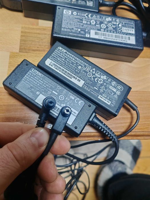 блоки живлення до ноутбуків Hp, acer та інші