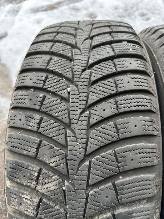 225-55-17 Laufenn i fit ice зимні зима шини резина