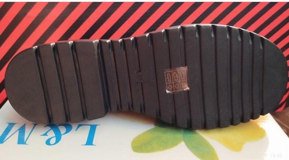 Туфлі жіночі з еко-замші