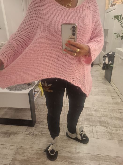 Sweterek oversize