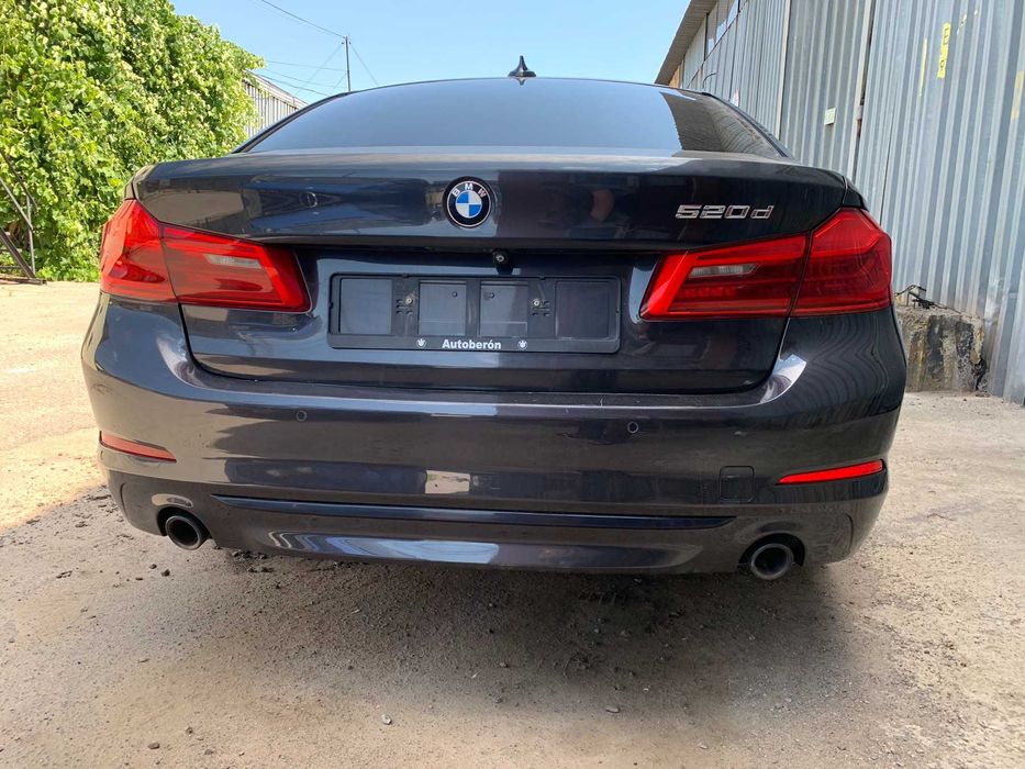 Розборка BMW 5 G30 двигун B47 Разборка БМВ 5 Ж30 Запчастини G30 BMW