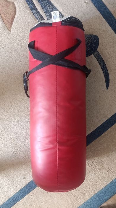 Боксерська груша.