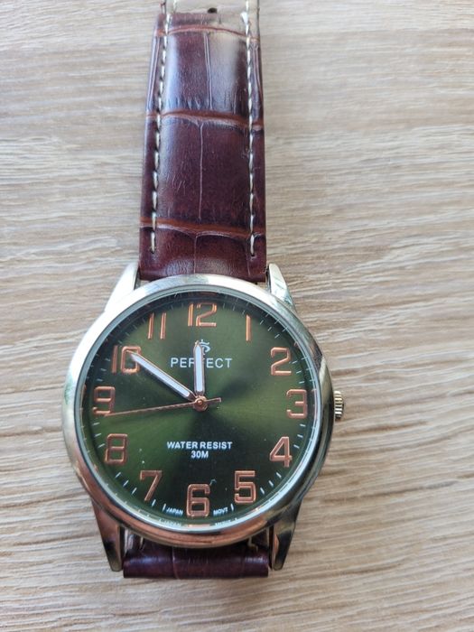 Zegarek Perfect - zielona tarcza - DUŻE CYFRY