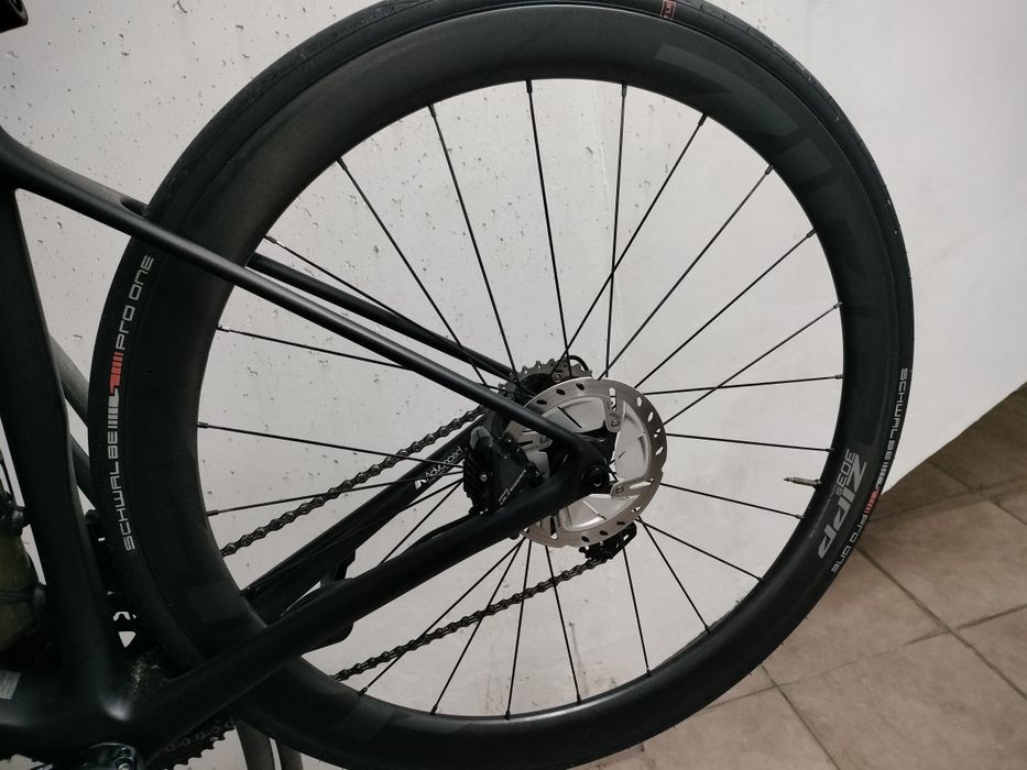 Rodas Zipp 303s rigorosamente novas