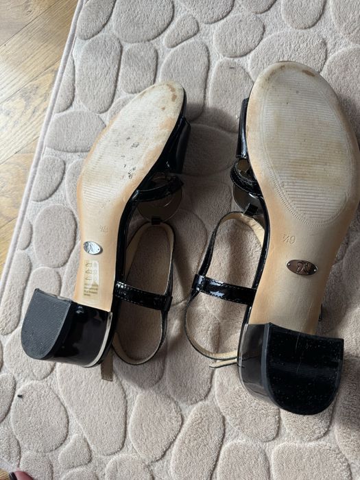 Босоніжки Caprice 39